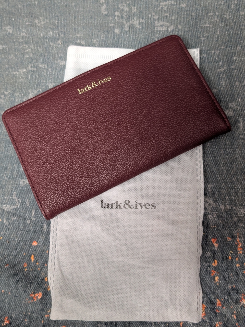 lark & ives Burgundy Leather Snap Wallet